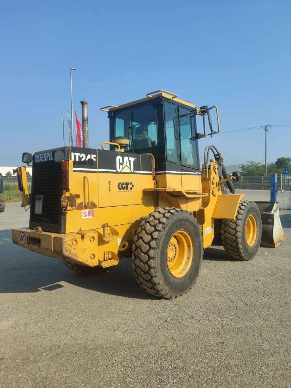 Caterpillar IT24F Photo 2