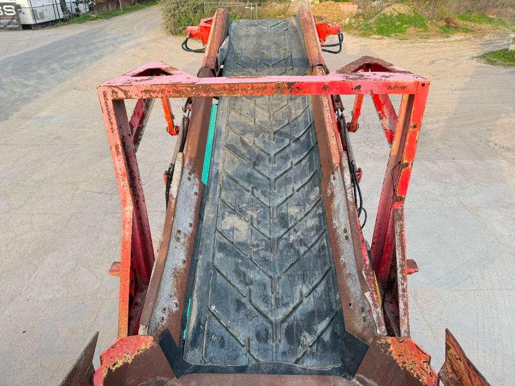Terex Finlay 883T - 2 Side Conveyor / Auto Greasing Photo 26