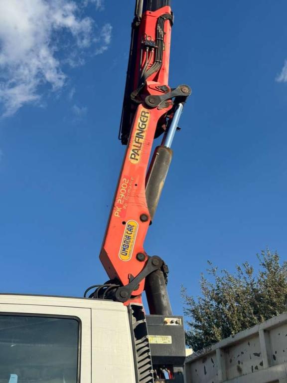 Iveco 410E44H Photo 8