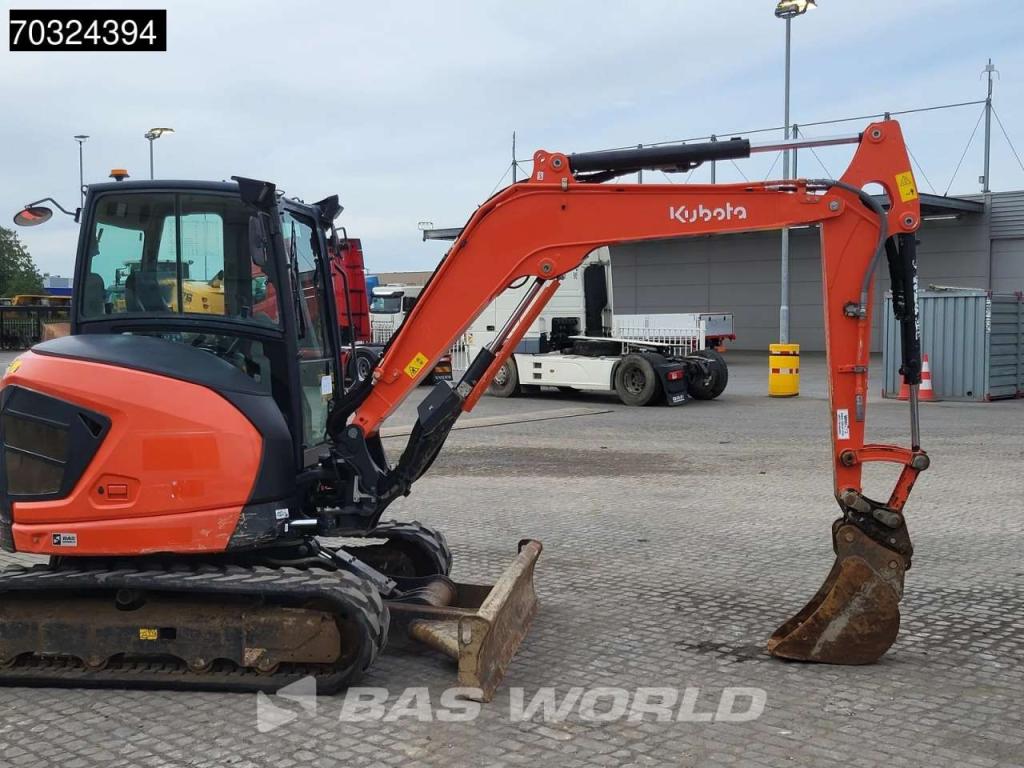 Kubota U50 -5 Photo 10