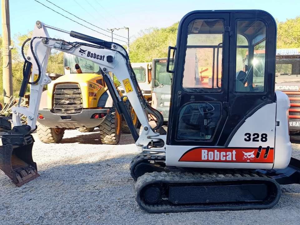 Bobcat 328 Photo 1
