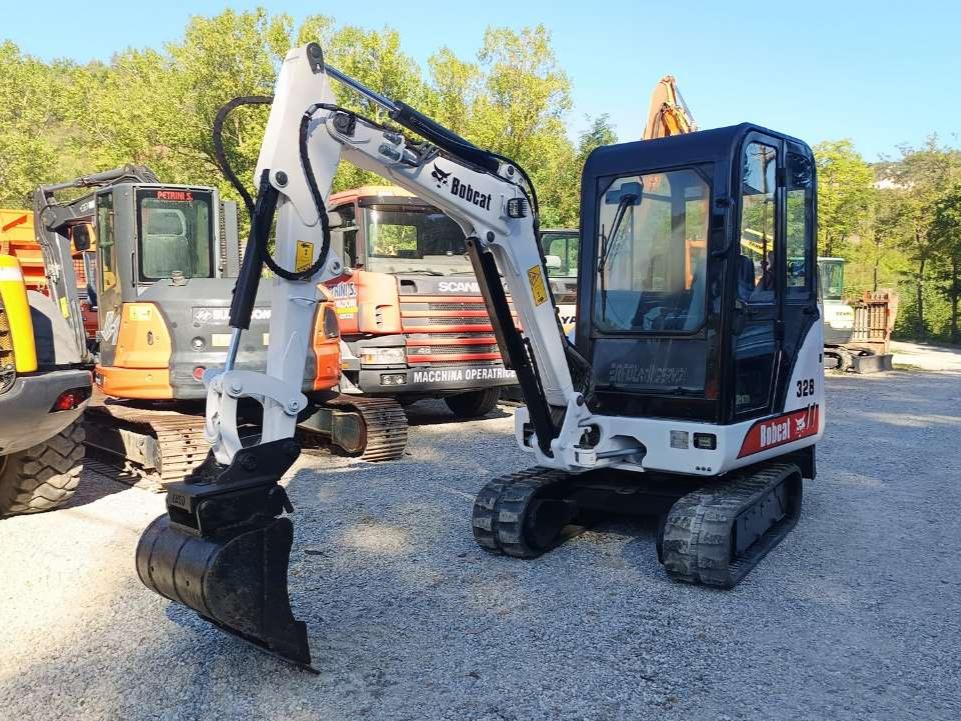 Bobcat 328 Photo 4