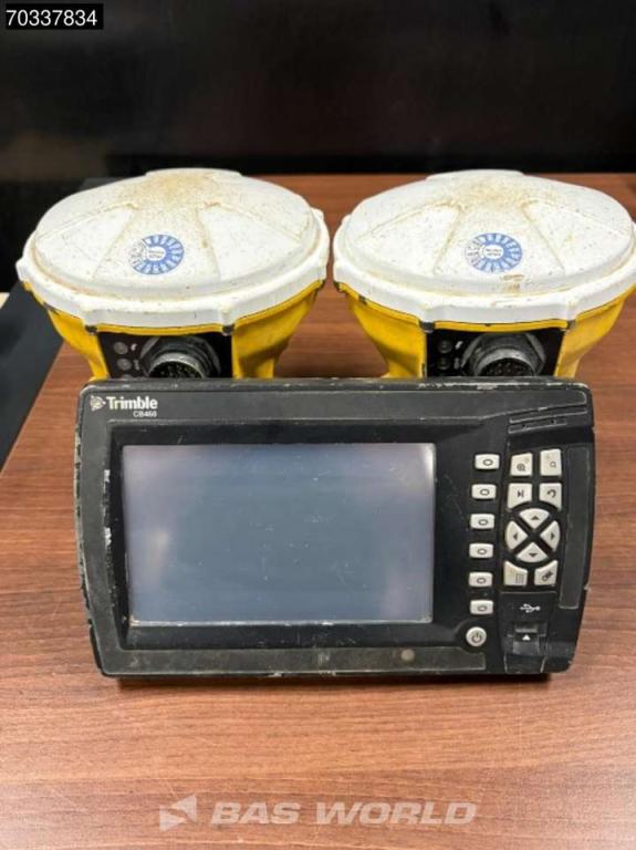 Trimble CB460 Photo 2