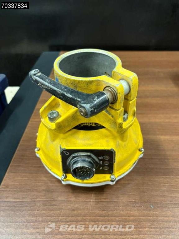 Trimble CB460 Photo 7
