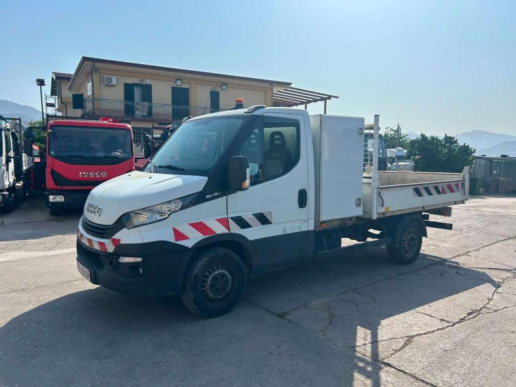 Iveco DAILY 35-120 Photo 22