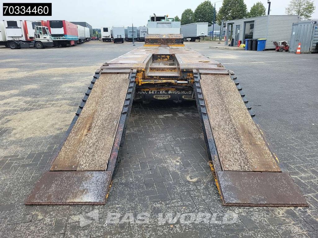 Nooteboom MC0-58-04V APK 11/26 Extendable  Hydr. Steered Ramps Photo 12