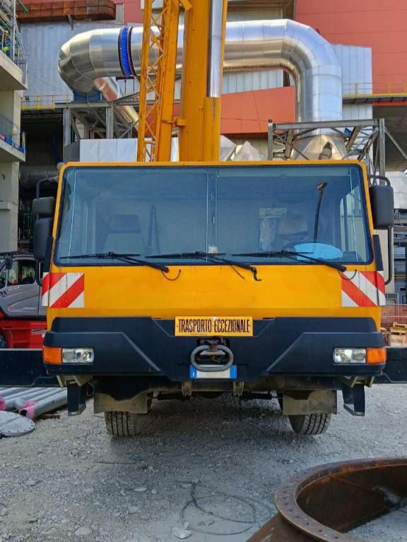 Liebherr LTM 1080-1 Photo 1