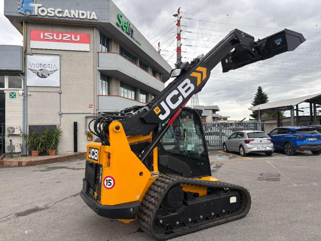 JCB Teleskid 3TS-8T Photo 5