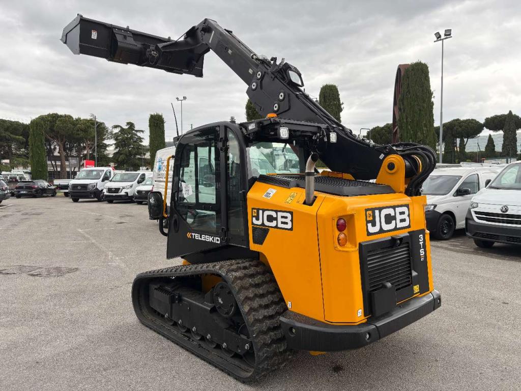 JCB Teleskid 3TS-8T Photo 7