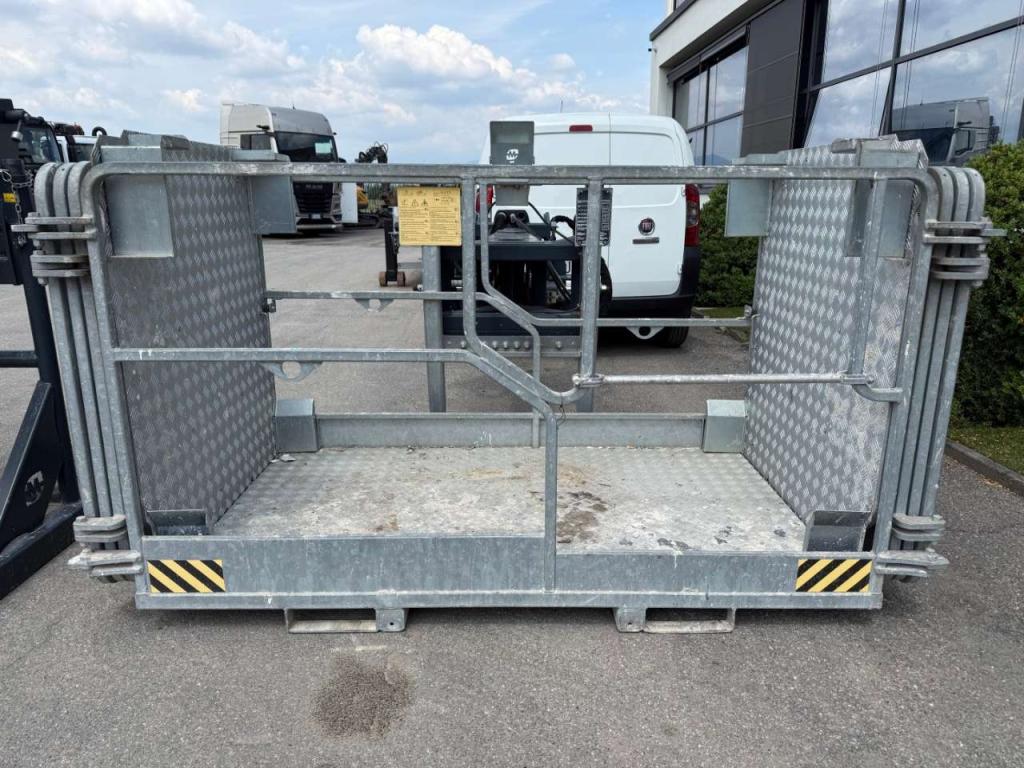Magni RTH 5.25 SH-D/C Photo 13