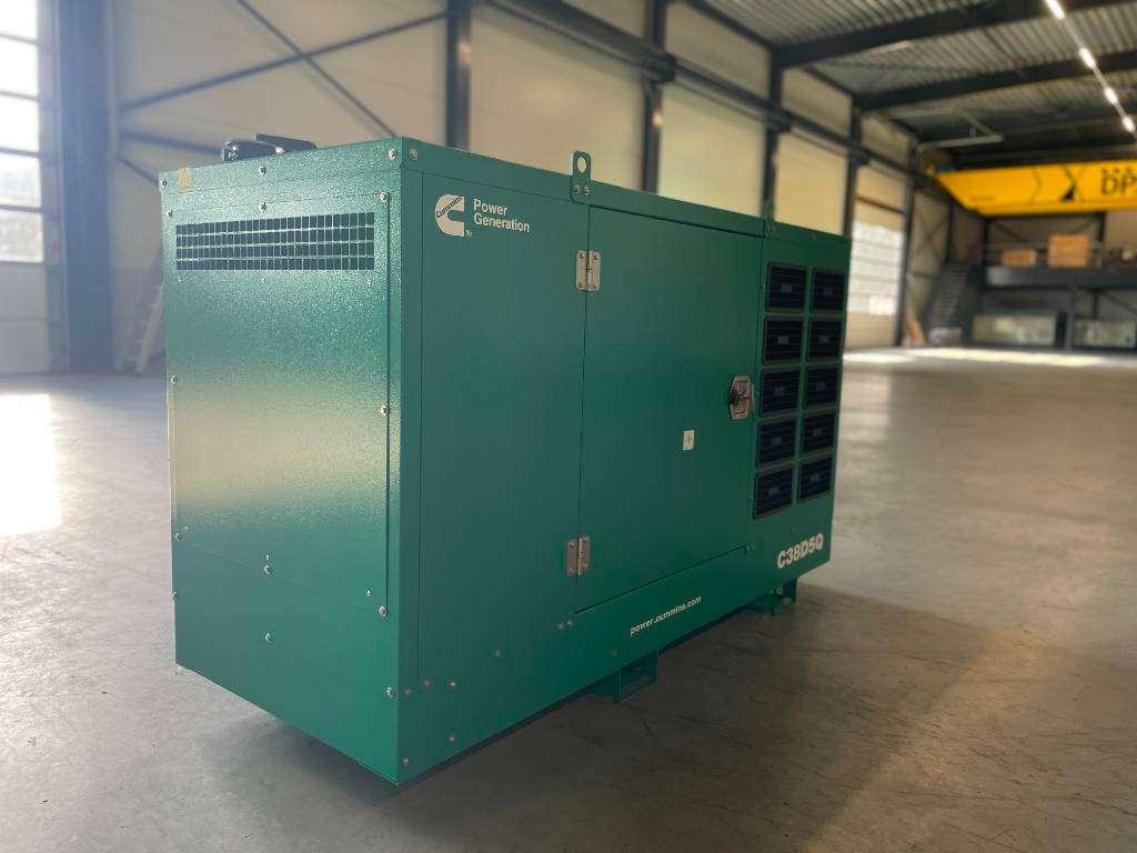 Cummins C38D5Q - 38 kVA Generator - DPX-18504-Q Photo 4