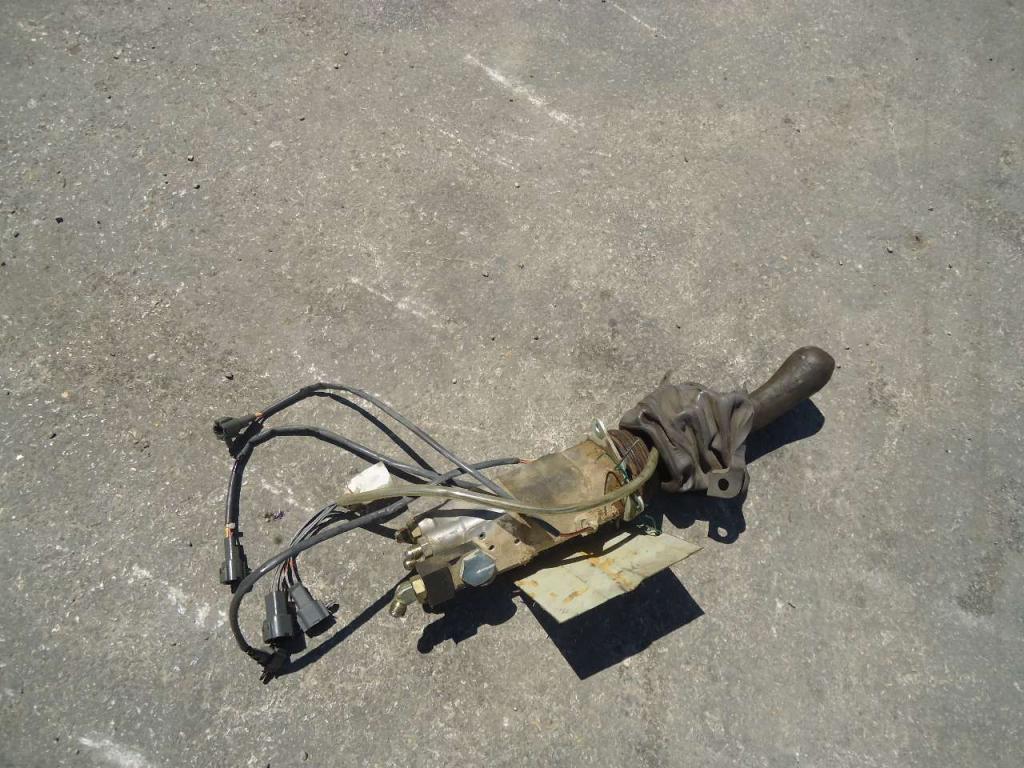 Manipulateur pour Hitachi ZW220 Photo 2