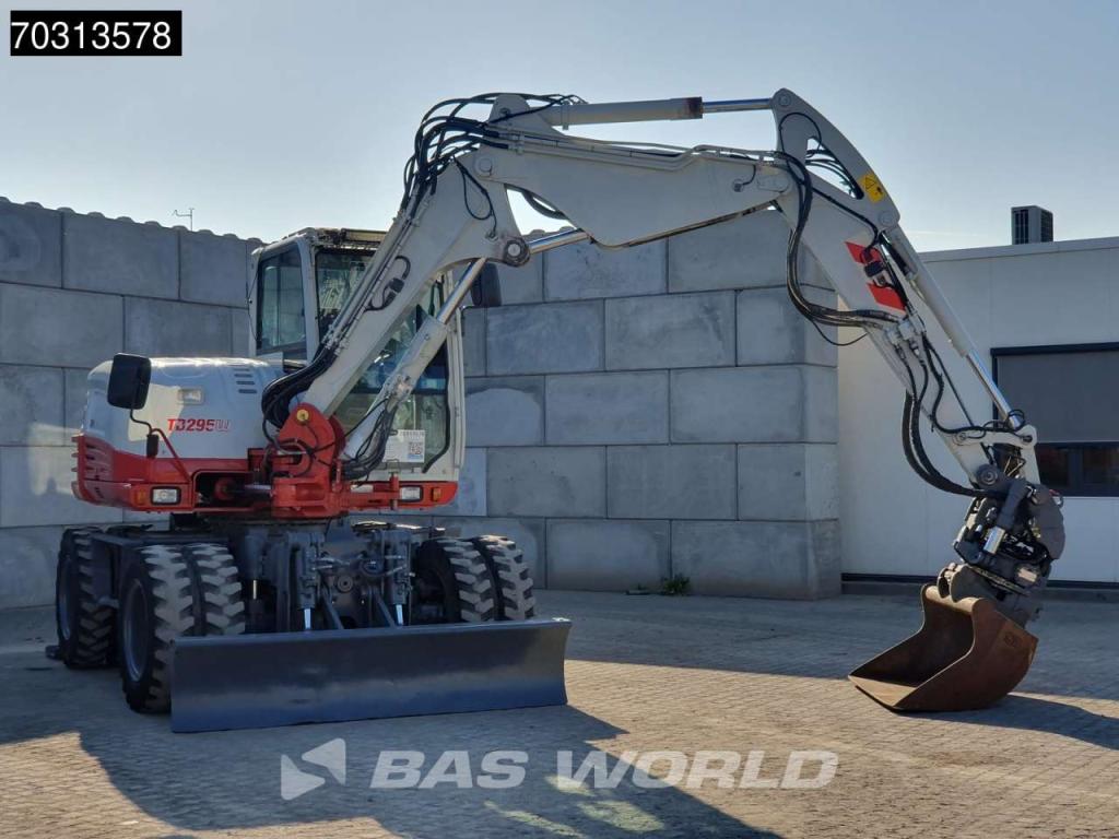 Takeuchi TB295 W Photo 8