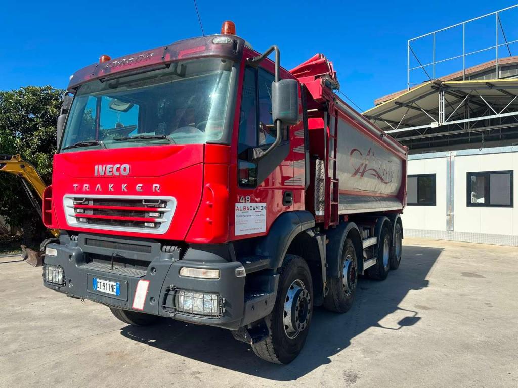 Iveco Trakker 480 Photo 1