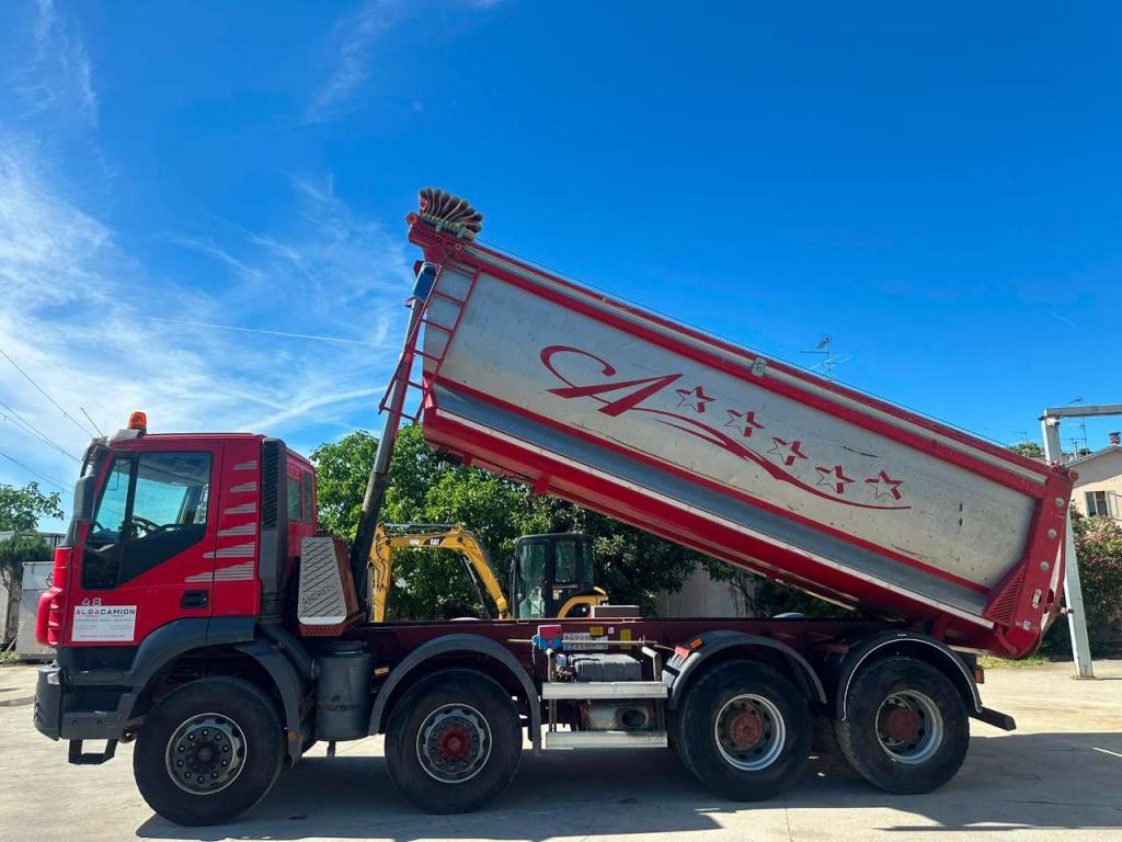 Iveco Trakker 480 Photo 10