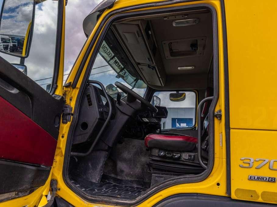 Volvo FM 370 - LIEBHERR 10m3 Photo 18