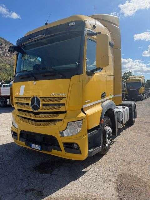 Mercedes-Benz Actros 1842 Photo 1