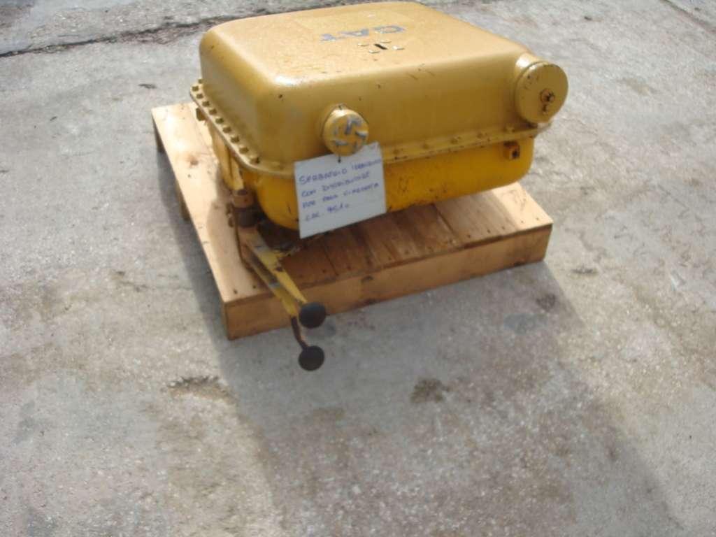 Réservoir de huile pour Caterpillar 951C Photo 1