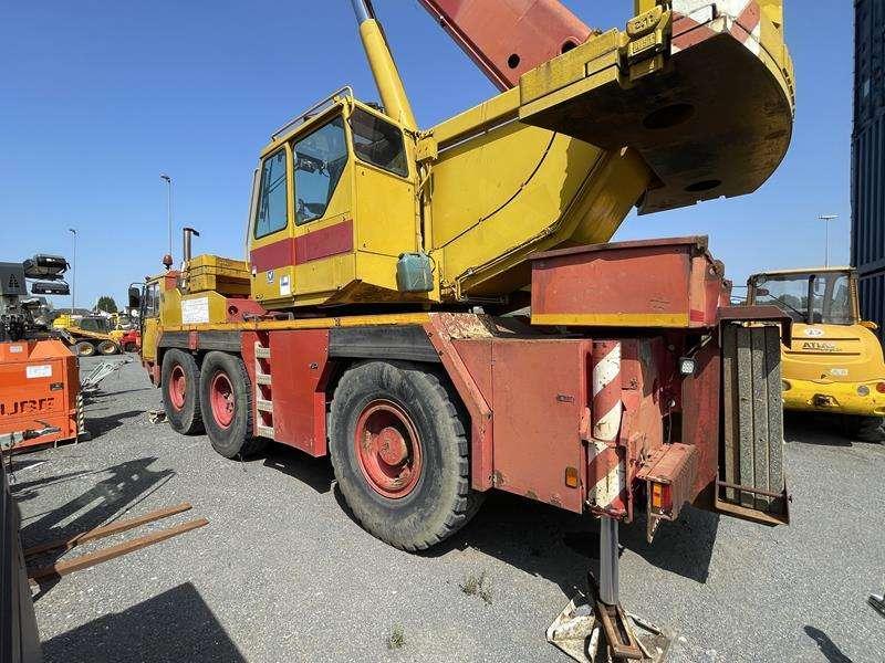 Liebherr LTM 1050 / 1 Photo 5