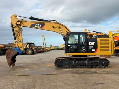 Caterpillar 323FLN en vente par Big Machinery