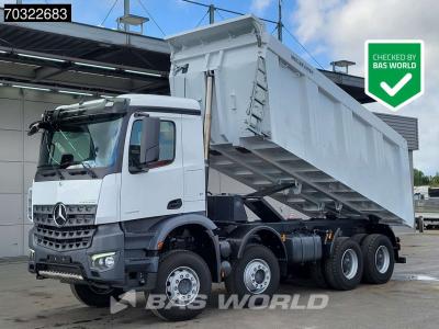 Mercedes-Benz Arocs 4245 8X4 en vente par BAS World B.V.