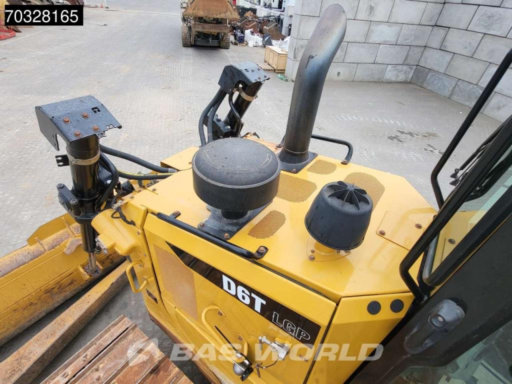 Caterpillar D6 T LGP Photo 18