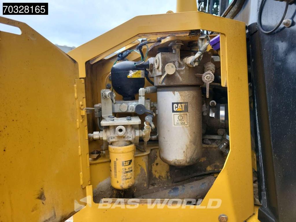 Caterpillar D6 T LGP Photo 23