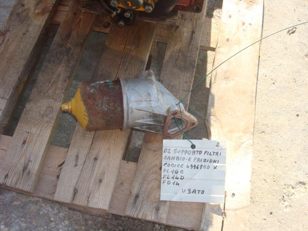 Support de filtre pour Fiat Allis FD14-FL14D E FL10C Photo 1