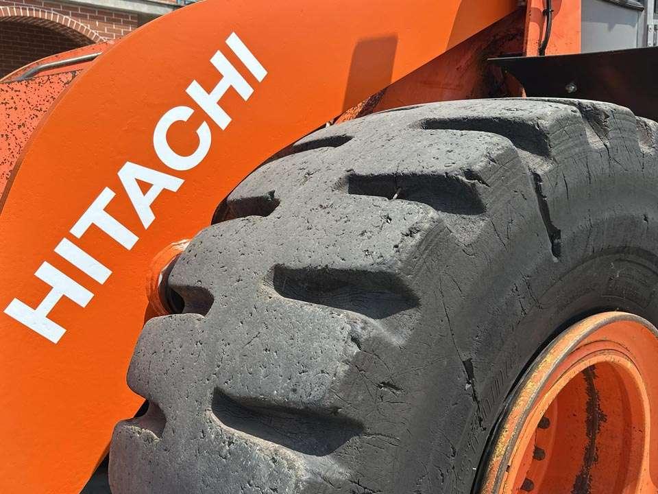 Hitachi LX210E Photo 5