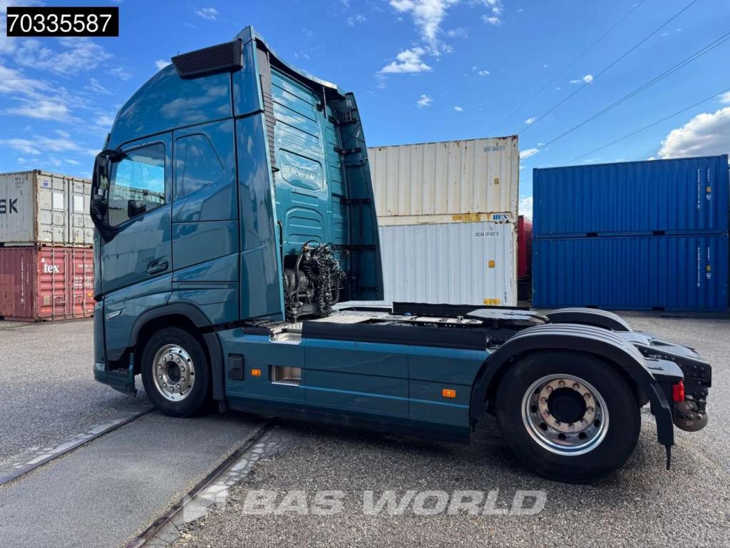 Volvo FH Aero 500 4X2 XL Retarder Full-Air 2xTanks Alcoa's ACC Photo 2