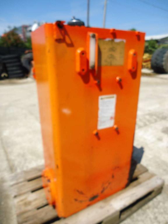 Réservoir de carburant pour Fiat Kobelco/Fiat Hitachi W270 Photo 1