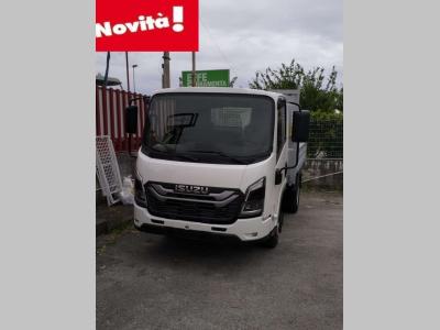 Isuzu M27 NEW GENERATION en vente par Procida Macchine S.r.l.