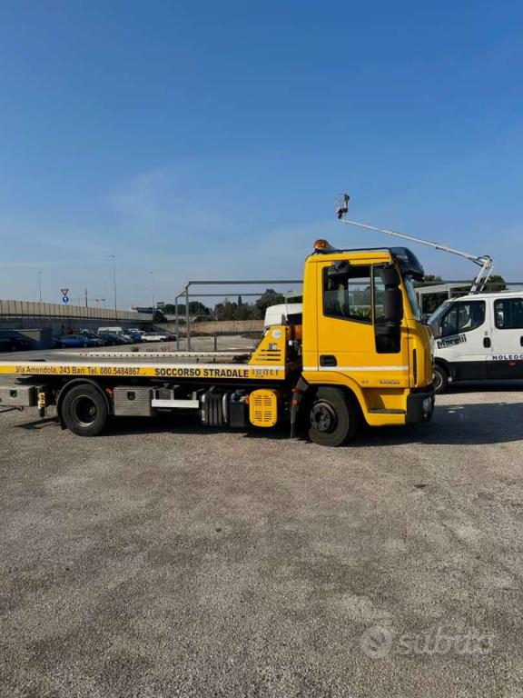 Iveco Eurocargo 100 Photo 2