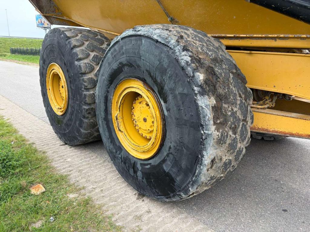 Caterpillar 745C Photo 14