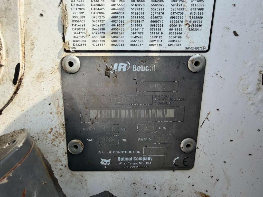 Bobcat T190 Photo 16
