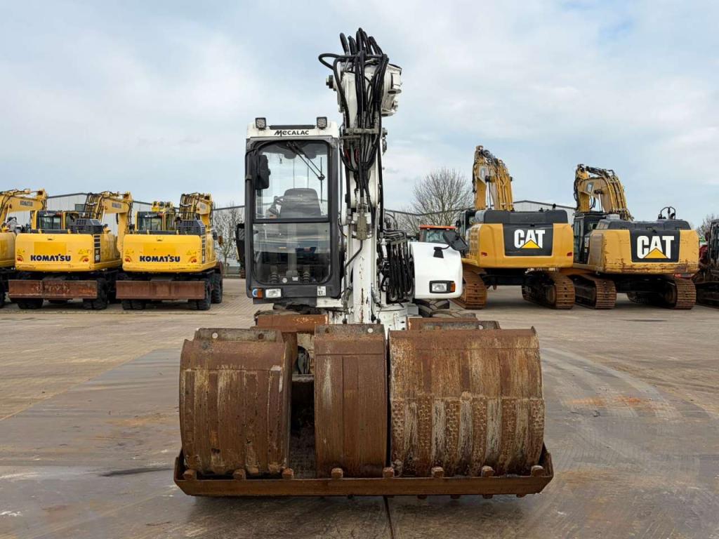 Mecalac 12MTX incl. 5 x bucket Photo 12