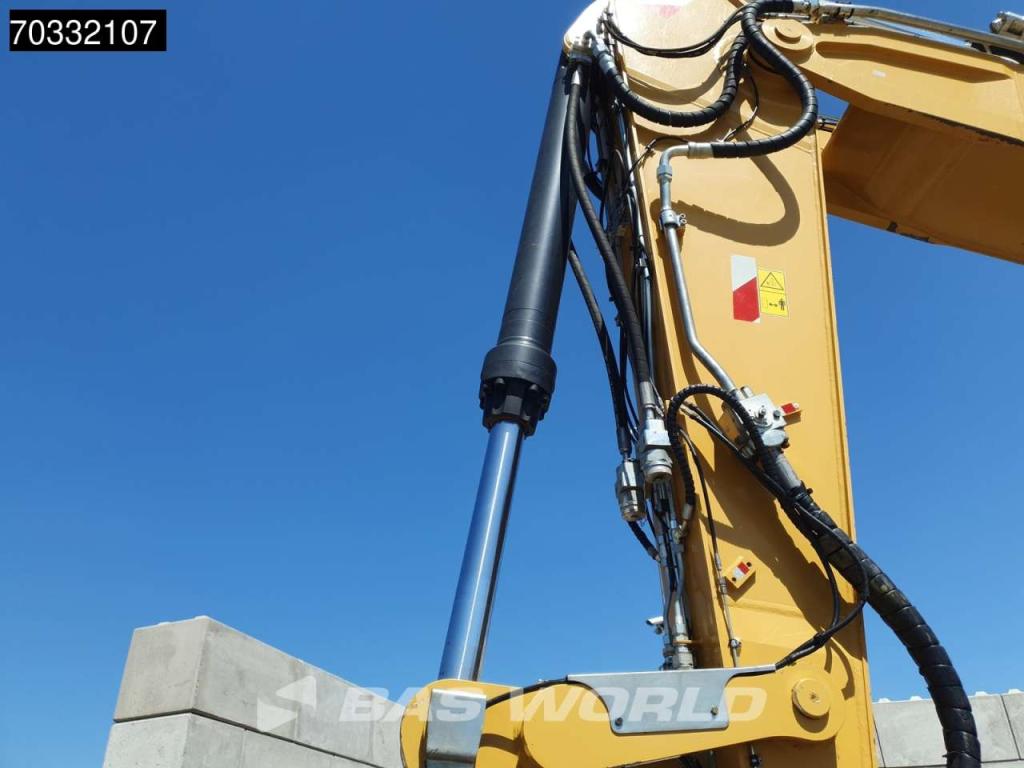 Caterpillar M322 F OUTRIGGERS + BLADE Photo 11