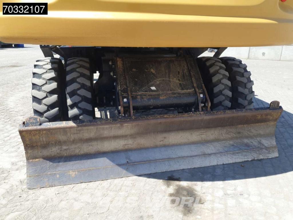 Caterpillar M322 F OUTRIGGERS + BLADE Photo 24