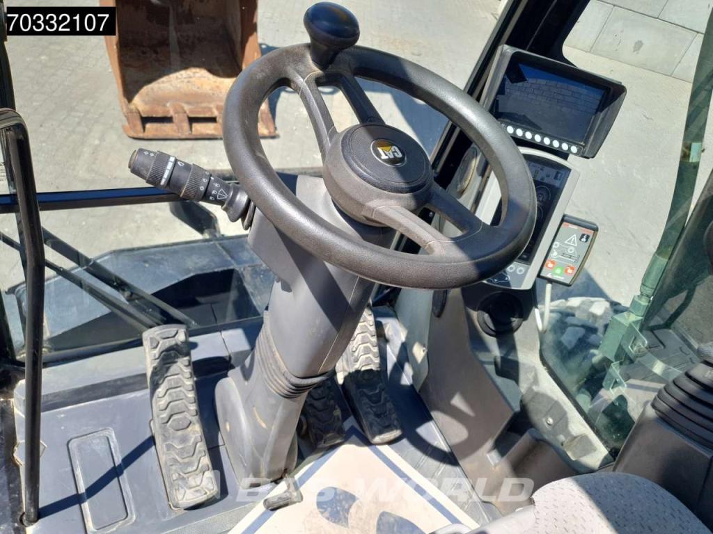 Caterpillar M322 F OUTRIGGERS + BLADE Photo 30