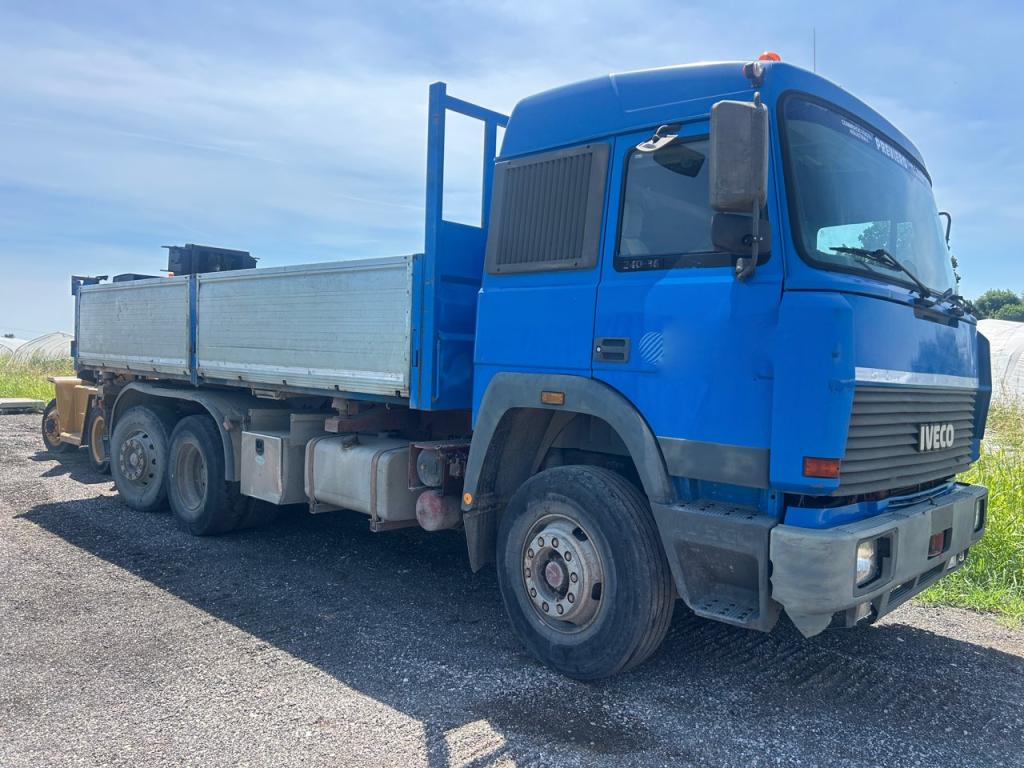 Iveco 240 36 Photo 2