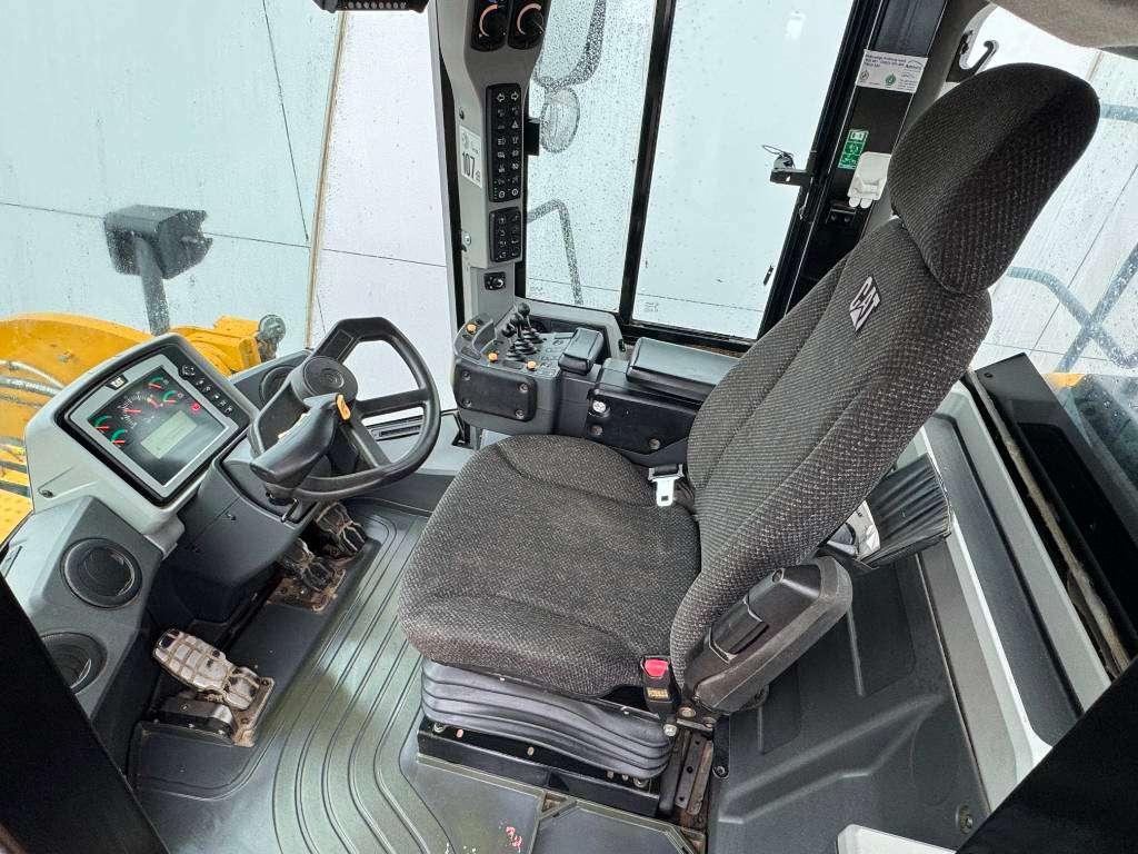 Caterpillar 950K - German Machine / Automatic Greasing Photo 8