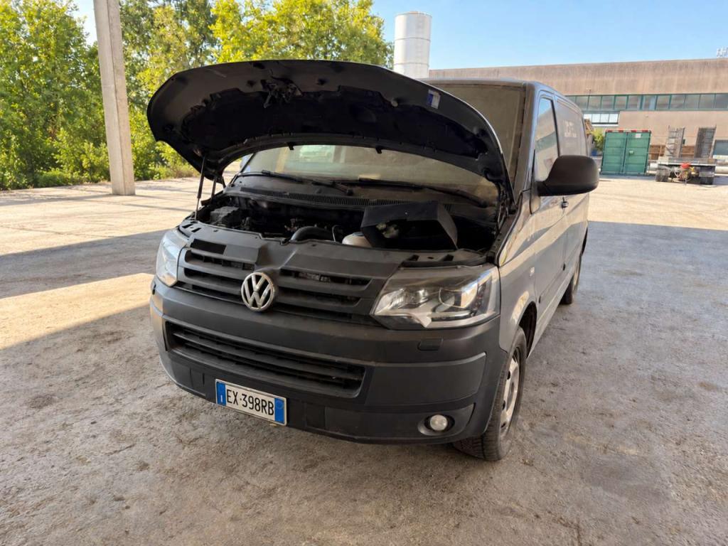 Volkswagen Transporter 4 Motion Photo 6