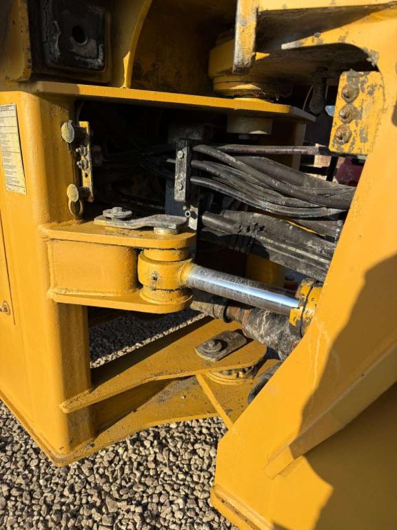 Caterpillar 938 GII Photo 11