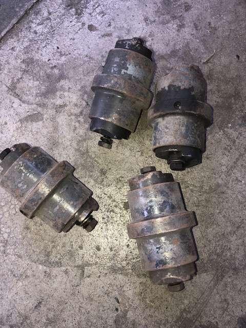 Galets inférieurs pour Caterpillar 301.8 Photo 1