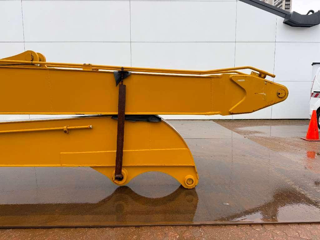 Caterpillar Long Reach Attachments 18m - Fits to 20-25t Photo 13