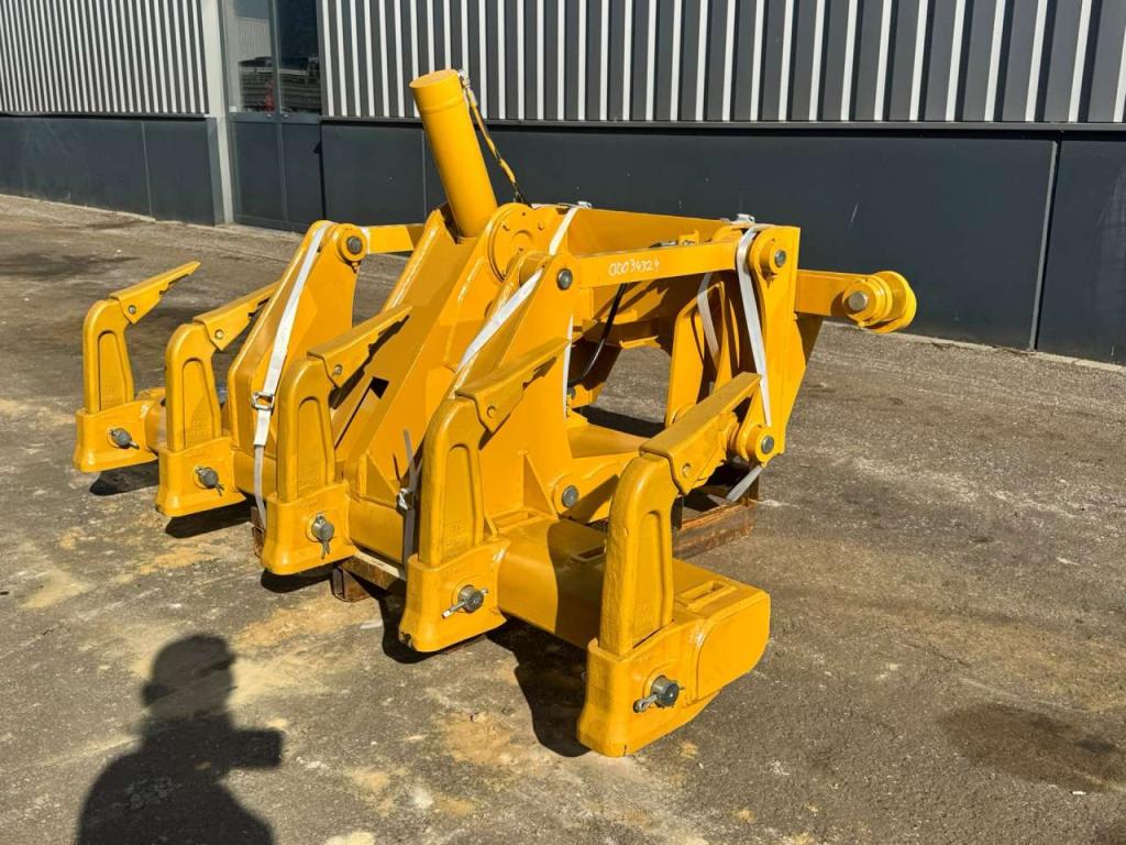Caterpillar 12H 140H 160H 12K 140K 160K MS-ripper Photo 1