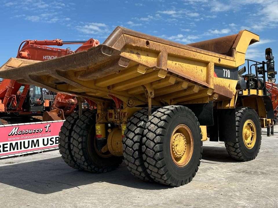 Caterpillar 770 Photo 18