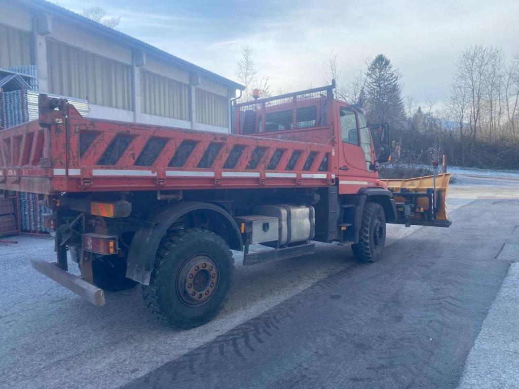 Mercedes-Benz UNIMOG U500 Photo 2