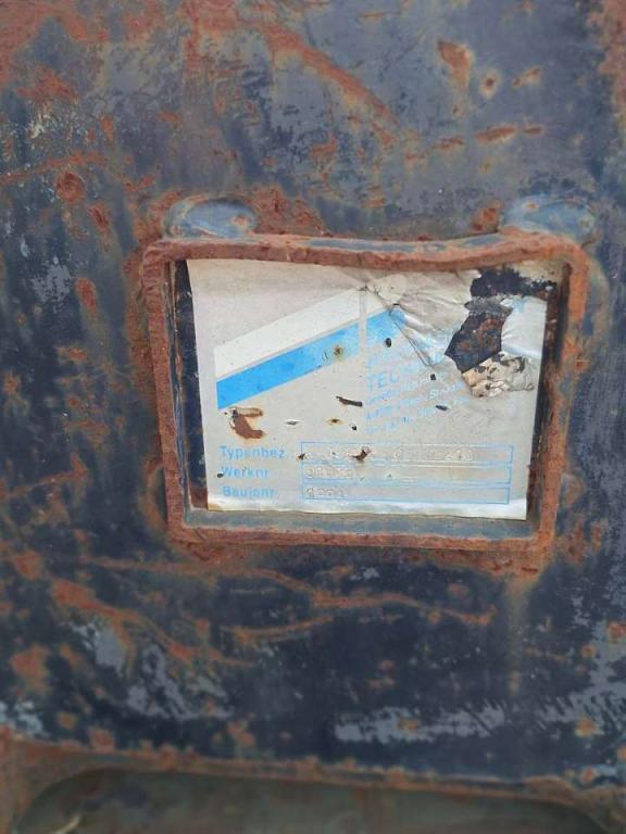 pin-on for 25-32 ton excavators Attachment plate Photo 7
