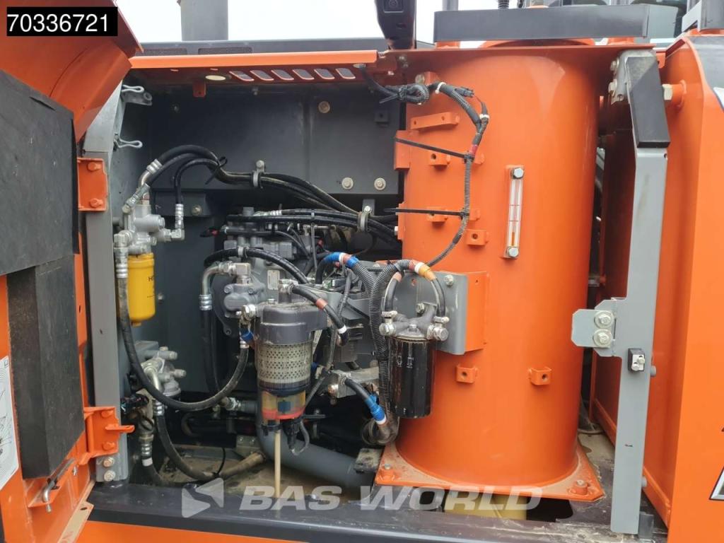 Hitachi ZX130 LCN-7 5 Buckets Photo 28